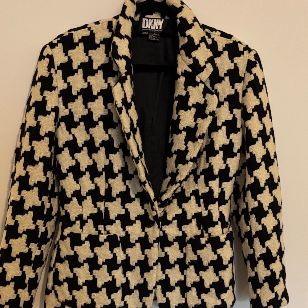 DKNY Houndstooth Black and Cream Blazer